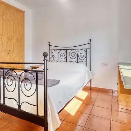 Costacabana - Valeria Villa *